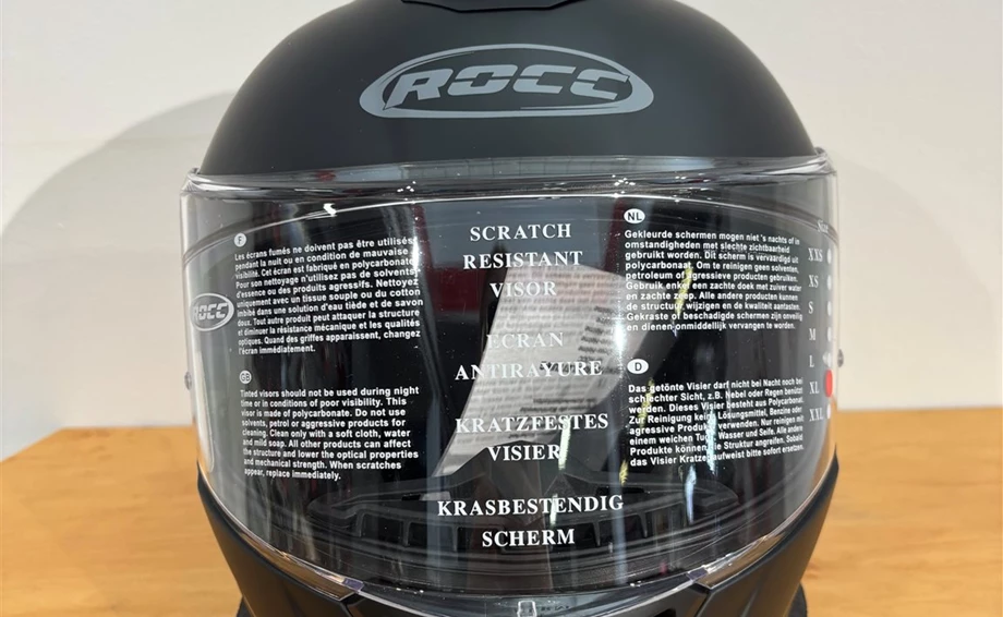 Helm ROCC 860 Integralhelm mattschwarz  Bild 1: Helm ROCC 860 Integralhelm mattschwarz