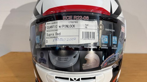 Helm Arai Quantic Supra  red "S"
