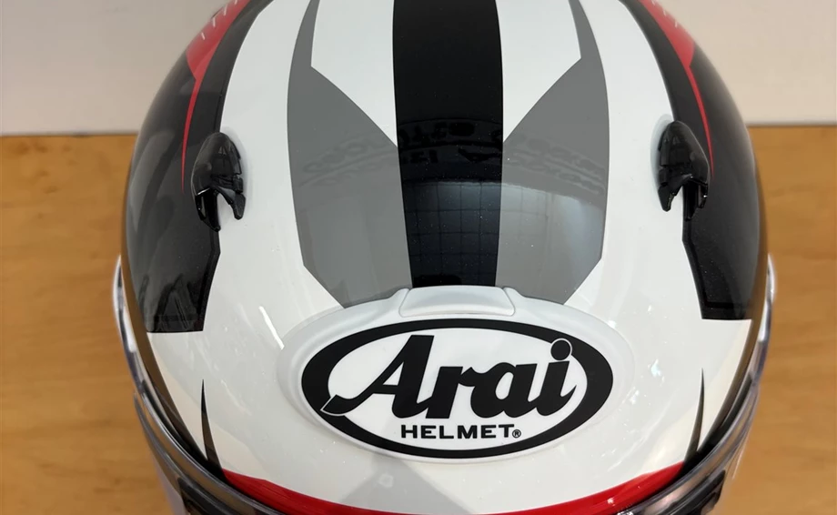 Helm Arai Quantic Supra  red "S" Bild 5: Helm Arai Quantic Supra  red "S"