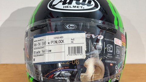 Helm Arai RX7EVO Blade Yellow   "M"