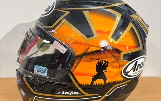 Helm Arai RX-7 V Pedrosa Sprit Gold "S" - Bild 2