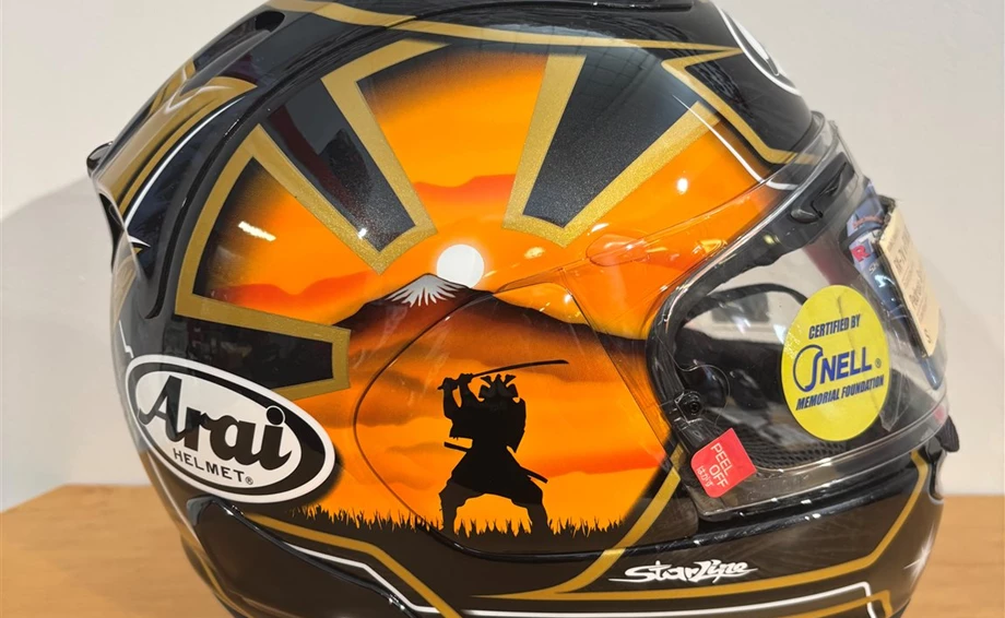 Helm Arai RX-7 V Pedrosa Sprit Gold "S" Bild 4: Helm Arai RX-7 V Pedrosa Sprit Gold "S"