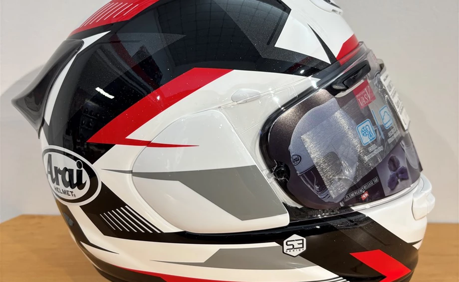 Helm Arai Quantic Supra  red "L" Bild 4: Helm Arai Quantic Supra  red "L"