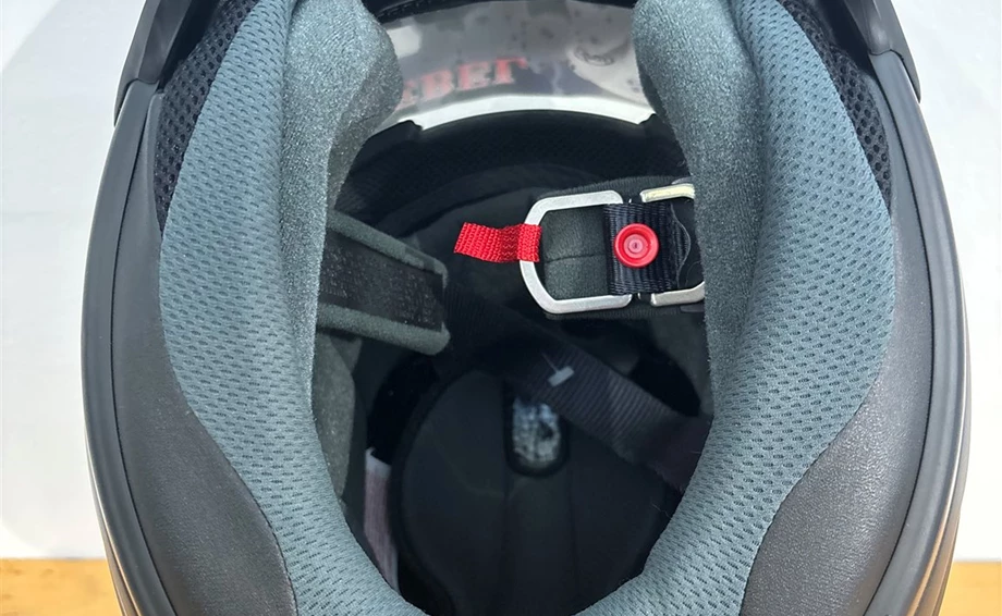 Helm Arai Rebel Base white "L" Bild 3: Helm Arai Rebel Base white "L"