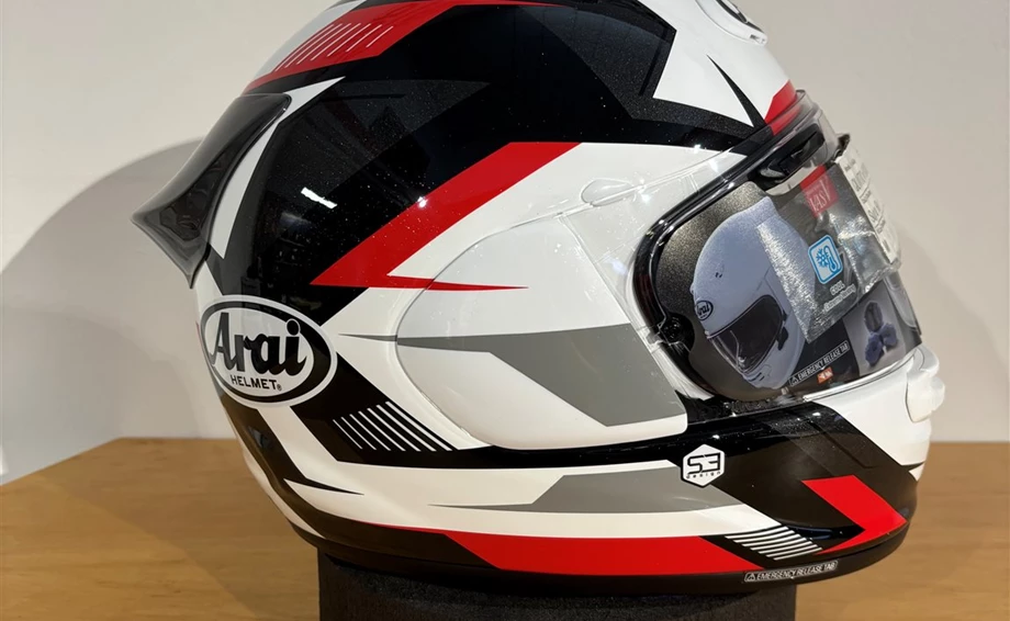 Helm Arai Quantic Supra  red "M" Bild 4: Helm Arai Quantic Supra  red "M"