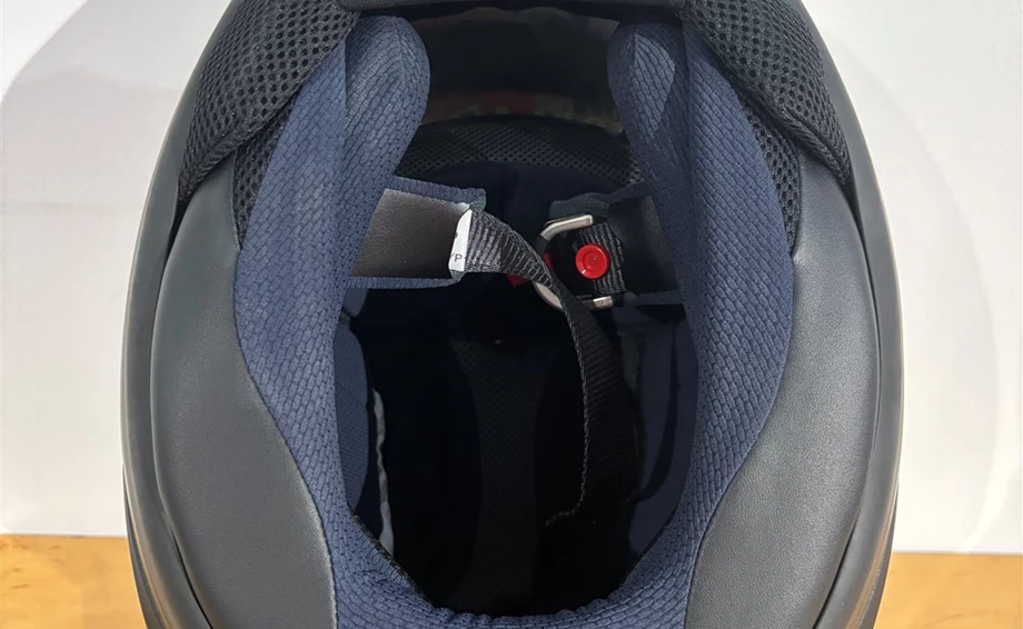 Helm Arai Chaser-V Triple Black "L" Bild 6: Helm Arai Chaser-V Triple Black "L"