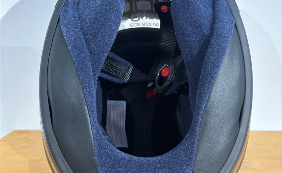 Helm Arai Quantic Diamond Black "L" Bild 6: Helm Arai Quantic Diamond Black "L"