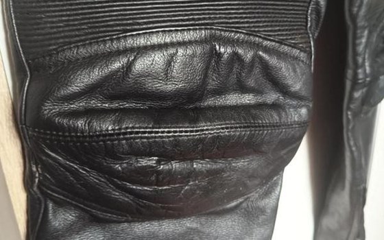 Perfekte Motorradlederhose Gr. 52 - Bild 8