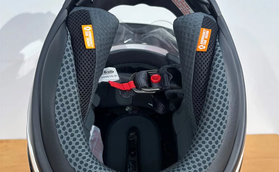 INTEGRALHELM STRADA TOUR V3 ECE M Bild 6: INTEGRALHELM STRADA TOUR V3 ECE M