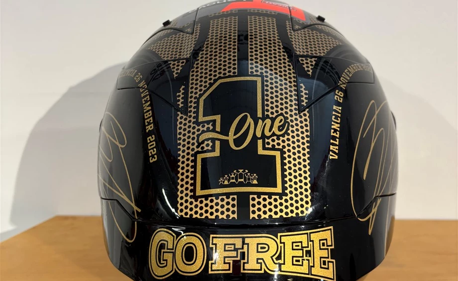 Helm Suomy S1-XR GP Peggo Gold  Bild 3: Helm Suomy S1-XR GP Peggo Gold