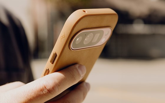 Peak Design Smartphone Schutzhülle Everyday Case - Tan Clarino - Google Pixel 9 - Bild 3 Peak Design Smartphone Schutzhülle Everyday Case - Tan Clarino - Google Pixel 9 - Bild 3