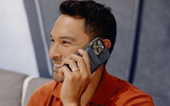 Peak Design Mobile Wallet Stand- Charcoal - Bild 2