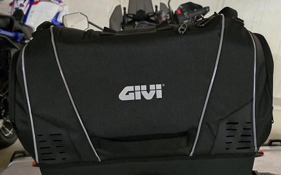 Givi Topcase für Hunde - Bild 1