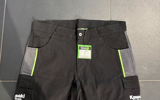 SBK REPLICA BERMUDA - Bild 1