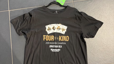 T-SHIRT WORLD CHAMP JR18