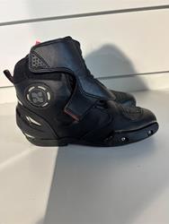 Stiefel STREETRUNNER