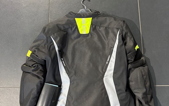 Jacke Sport Damen Jacke 5/8 ST schwarz-grau-gelb - Bild 2