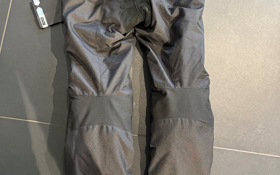 Hose Tallinn - Bild 2