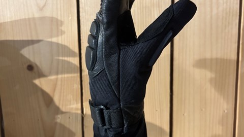 Handschuh Clinch MIRAGE 2