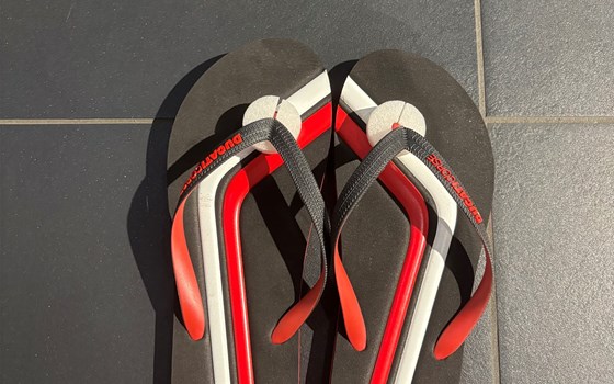 BADELATSCHEN DUCATI CORSE 18 43-44 - Bild 3