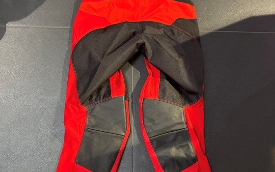 HOSE MX DUCATI DESMO 32 - Bild 2