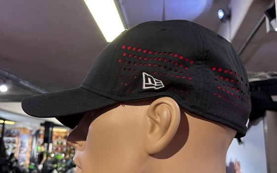 DC STRETCH BLACK KAPPE NEW ERA L-XL - Bild 3