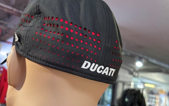 DC STRETCH BLACK KAPPE NEW ERA L-XL - Bild 4