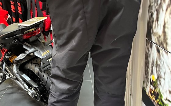 HOSE TOUR C4 HERREN XL - Bild 4