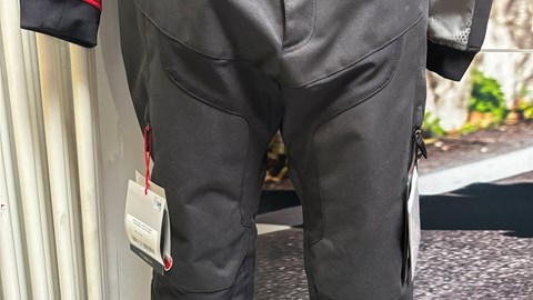 HOSE TOUR C4 HERREN XL