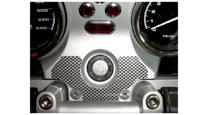 Gabelbrückenschutzpad R1150R für BMW R850R, R1100R, R1150R & Rockster Gabelbrückenschutzpad R1150R für BMW R850R, R1100R, R1150R & Rockster