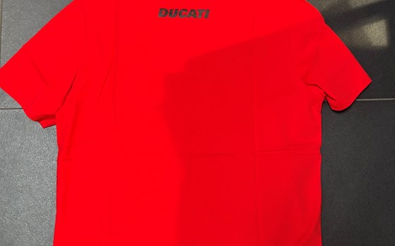 T-SHIRT SKYLINE RED - Bild 2