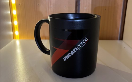 DC Black KAFFEEBECKER - Bild 1