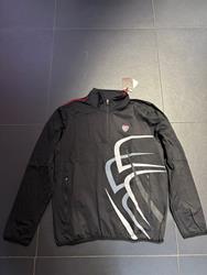 DC FITNESS-SWEATSHIRT MIT HALBLANGEM REI