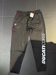 DC FITNESS-HOSE 