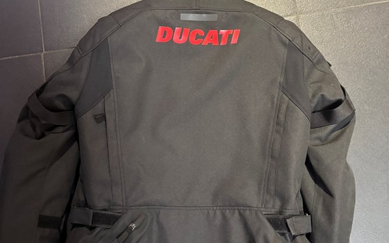 JACKE TOUR C4 DAMEN SCHWARZ M - Bild 4