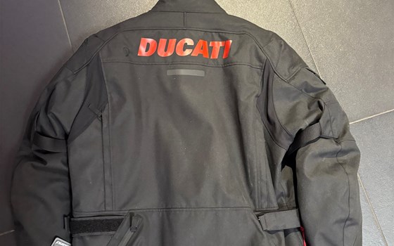 JACKE TOUR C4 HERREN SCHWARZ - Bild 4