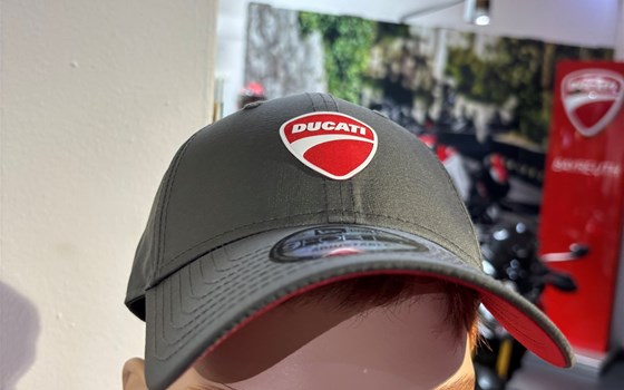 CAP NE DUCATI FLAG - Bild 1
