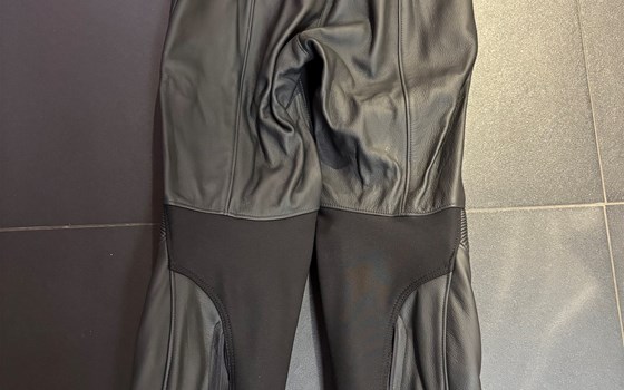 LEDERHOSE SPORT C2 HERR  - Bild 2