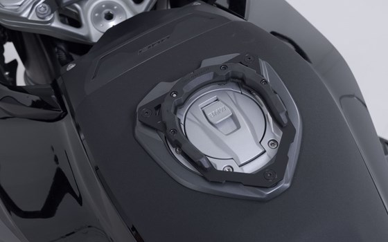 PRO Tankring. Schwarz. BMW R 1300 R / R 1300 RS (25-). - Bild 2