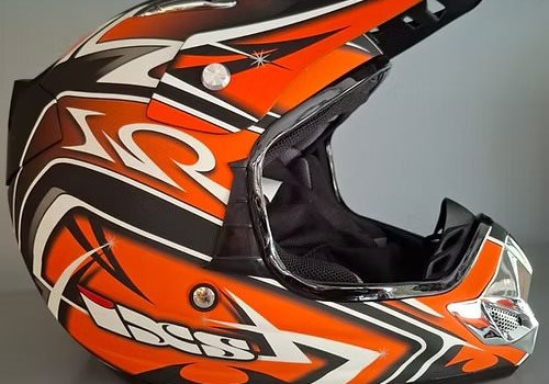 IXS Helm - Bild 1 IXS Helm - Bild 1