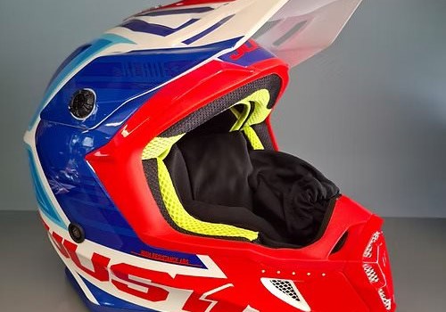 Just 1 Helm - Bild 1 Just 1 Helm - Bild 1