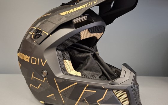 FXR Helm - Bild 1 FXR Helm - Bild 1