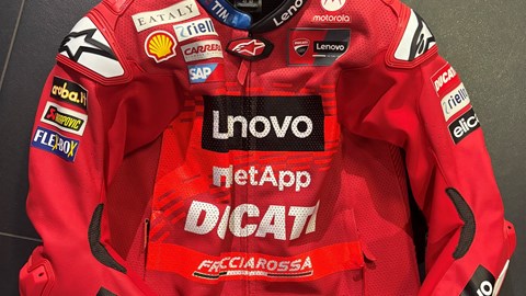 JACKE GP TEAM REPL.24 PERF. HERR 52