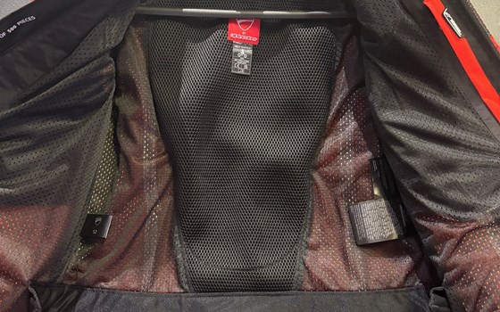 JACKE GP TEAM REPL.24 PERF. HERR 52 - Bild 2