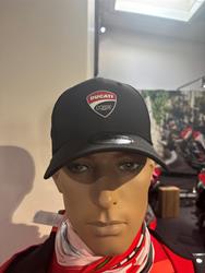 DC STRETCH BLACK KAPPE NEW ERA L-XL