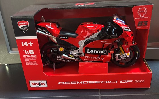 MODELL MOTORRAD MOTOGP BIG (1:6) - Bild 1