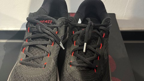 SHOES REDLINE SIZE 41 (8,5)