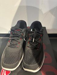 SHOES REDLINE SIZE 41 (8,5)