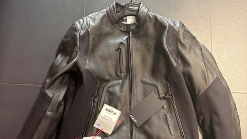 JACKE BLACK RIDER C2 58