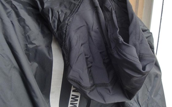 BMW Regenoverall Pro Rain - Bild 14